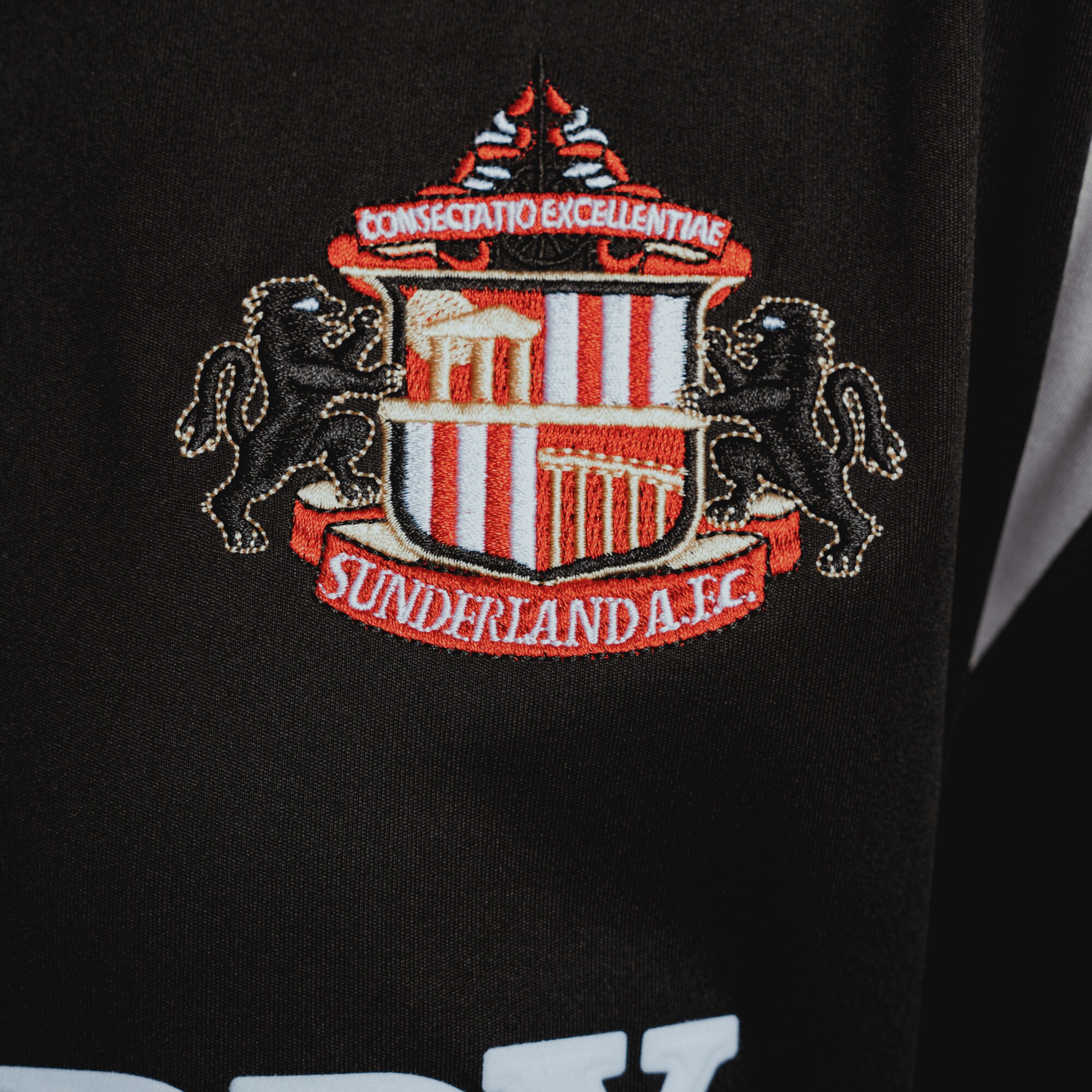 Sunderland Lonsdale 2005-06 Away Retro Shirt