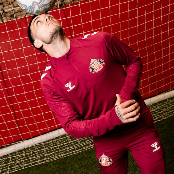Sunderland Hummel Training Bench Jacket - Dark Red