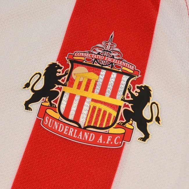 Buy the 20-21 Junior Home Shirt online at Sunderland AFC Store