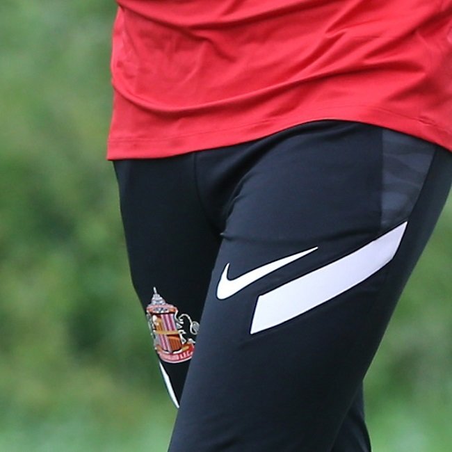 Buy the 21-22 SAFC Nike Training Pant online at Sunderland AFC Store