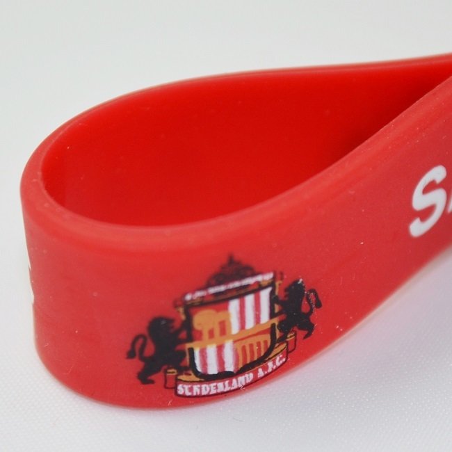 Buy the SAFC Crest Silicone Keyring online at Sunderland AFC Store