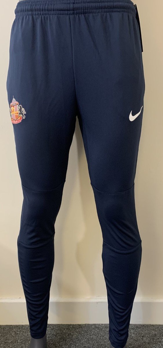 Buy the 20-21 Junior Track Pants online at Sunderland AFC Store